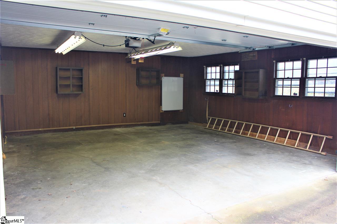 205 Hogg Road Williamston, SC 29697 - Photo 6 of 23