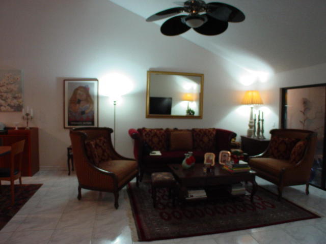 20965 Boca Ridge Drive West Boca Raton, FL 33428 - Photo 9 of 26 Lv