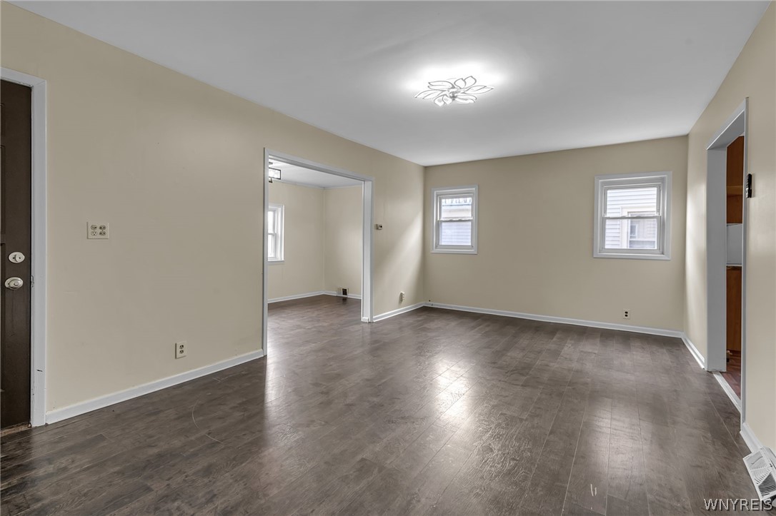 30 Ridgewood Road Buffalo, NY 14220 - Photo 8 of 50