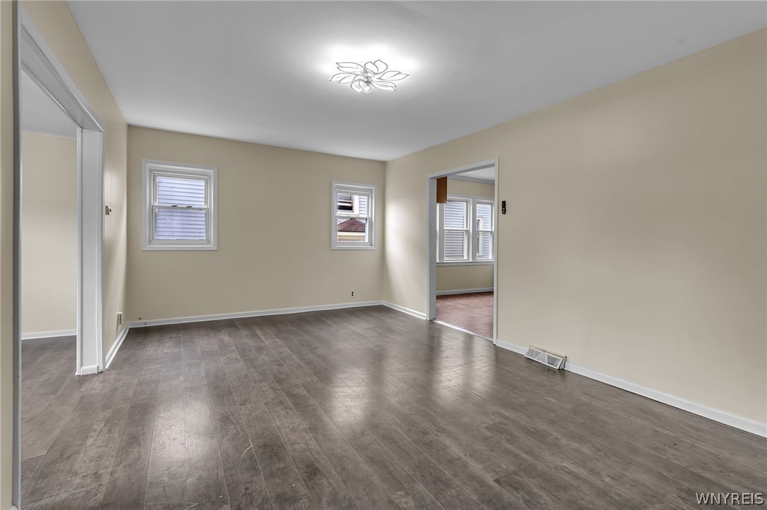 30 Ridgewood Road Buffalo, NY 14220 - Photo 9 of 50