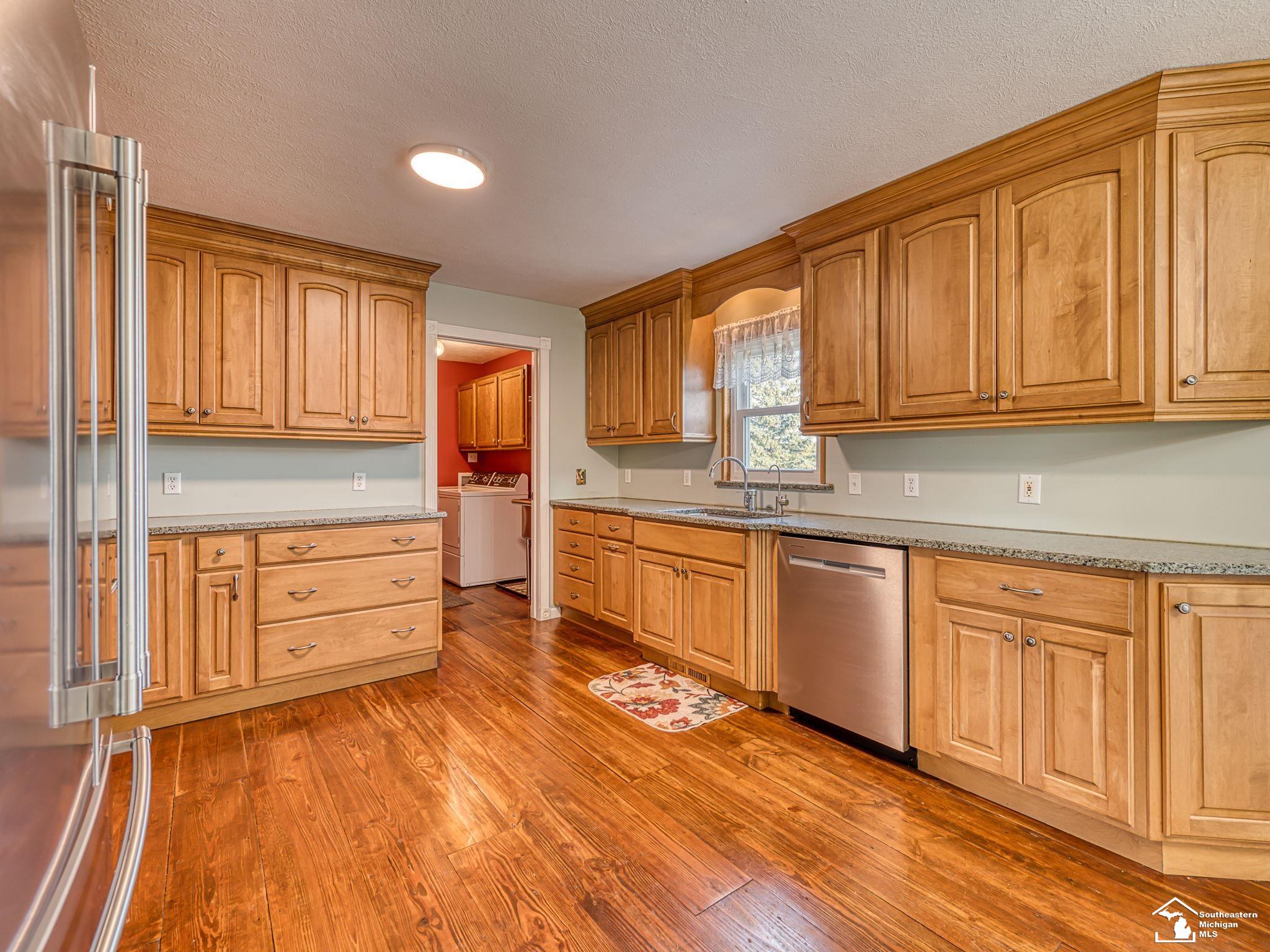 1858 West Albain Road Monroe, MI 48161 - Photo 11 of 45 Gallery Image 11