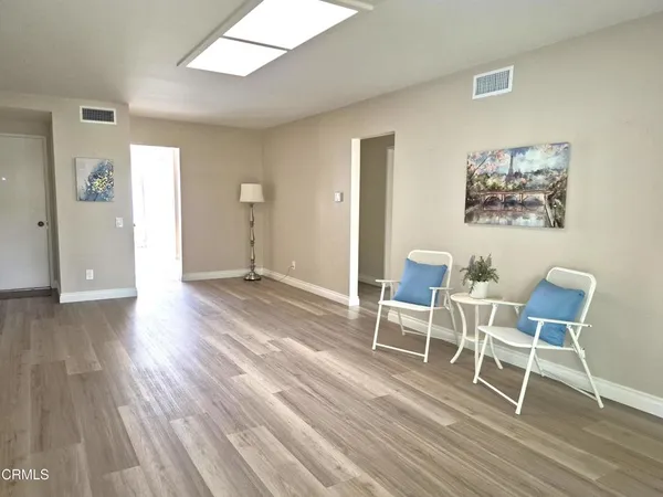 $525,000 | 13215 Village 13, Camarillo, CA 93012