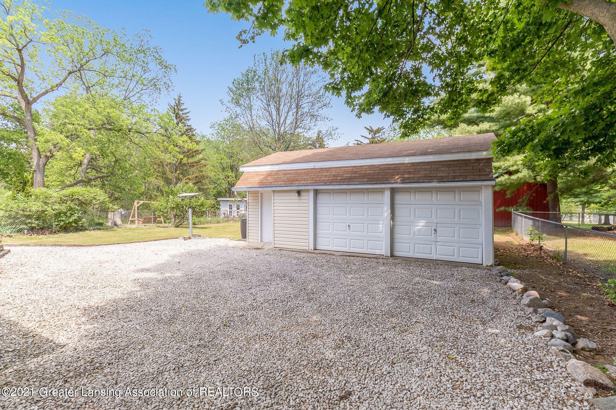 1404 Haslett Road Haslett, MI 48840 - Photo 24 of 26 Garage