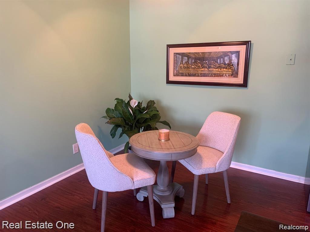 810 Plate Street, Unit 72 Rochester, MI 48307 - Photo 8 of 22 07.jpg