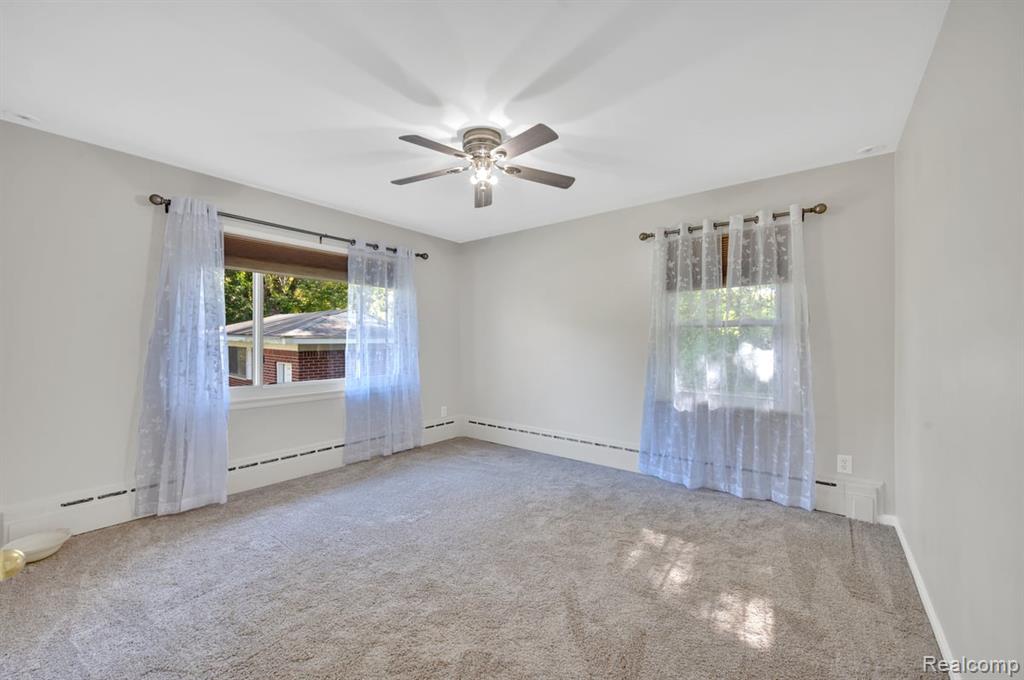 42790 Utica Road Sterling Heights, MI 48314 - Photo 12 of 20 Gallery Image 12