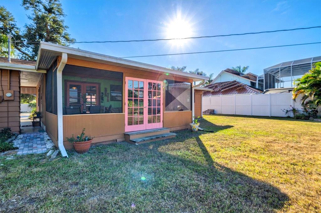 148 Roberts Road Nokomis, FL 34275 - Photo 38 of 68