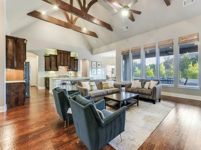 $950,000 | 506 Harvest Hill Drive, Murphy, TX 75094