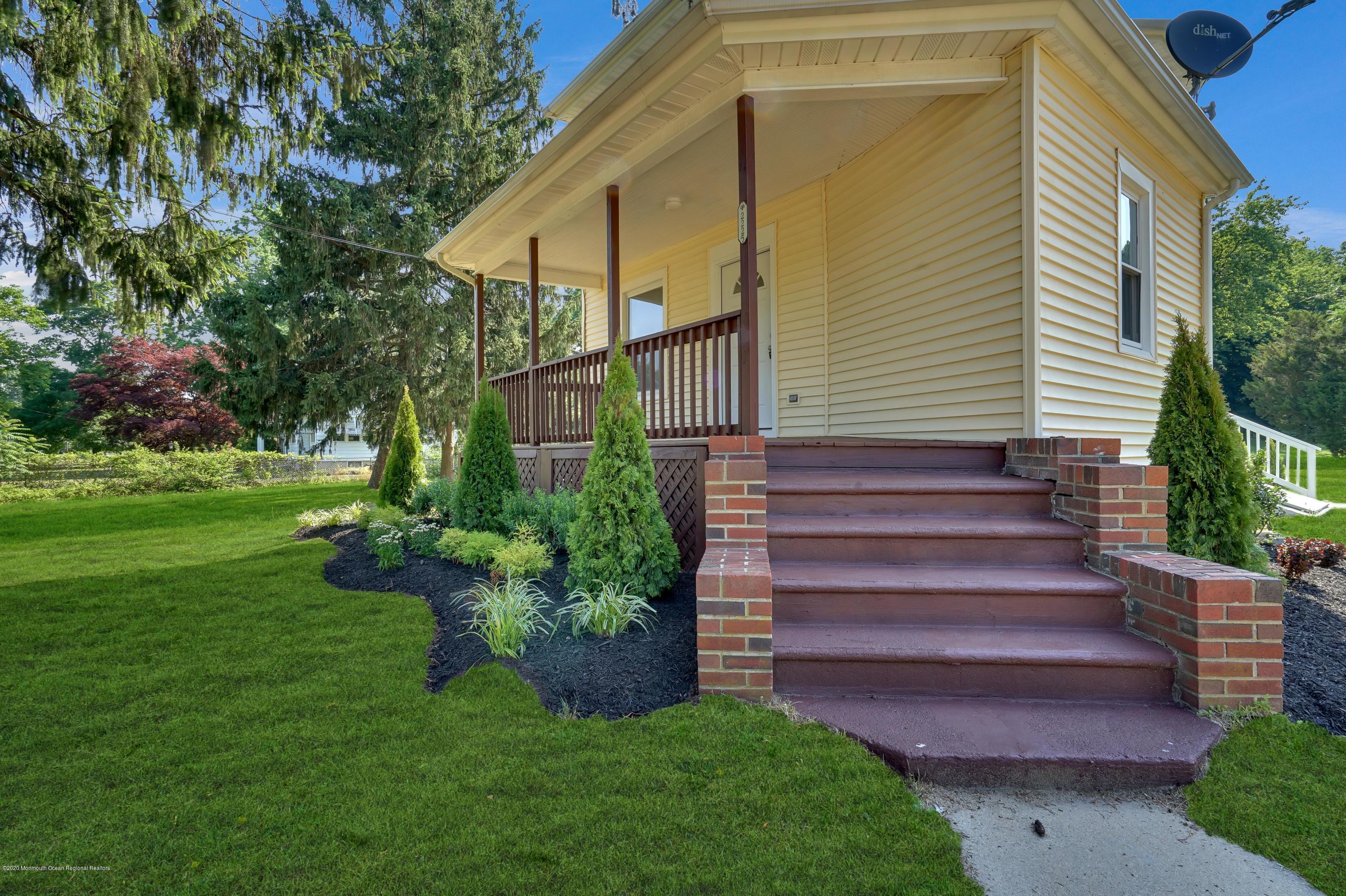 2225 South Main Road Vineland, NJ 08360 - Photo 3 of 24 007_dsc07905_1