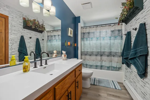 $849,900 | 1378 Larrup Trail Southwest, Pine River, MN 56474