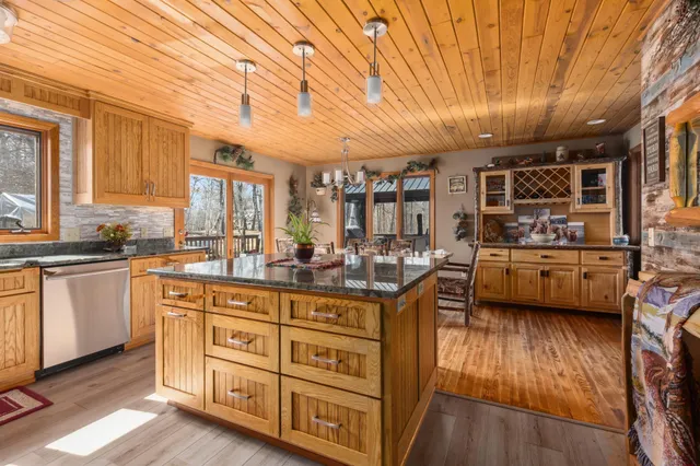 $849,900 | 1378 Larrup Trail Southwest, Pine River, MN 56474