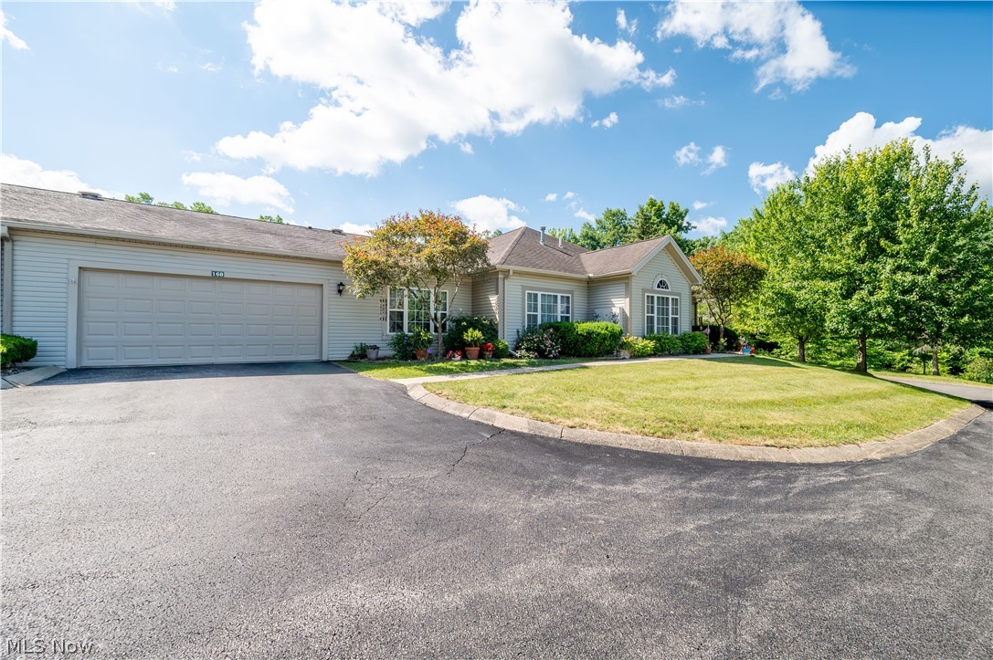 168 Wilcox Road Youngstown, OH 44515 - Photo 1 of 43