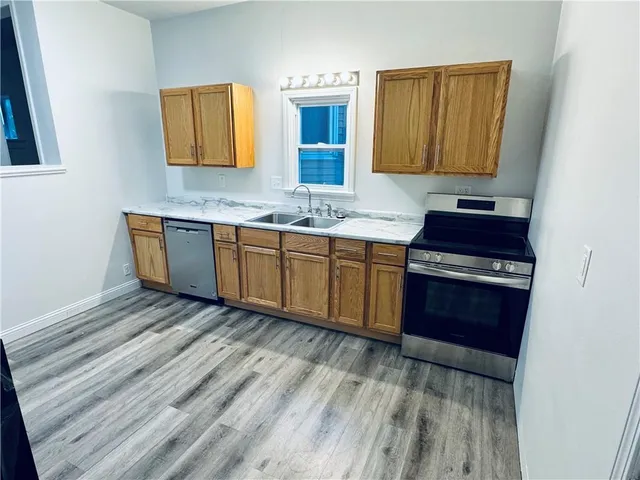 $219,900 | 2303 Francis Street, St. Joseph, MO 64501