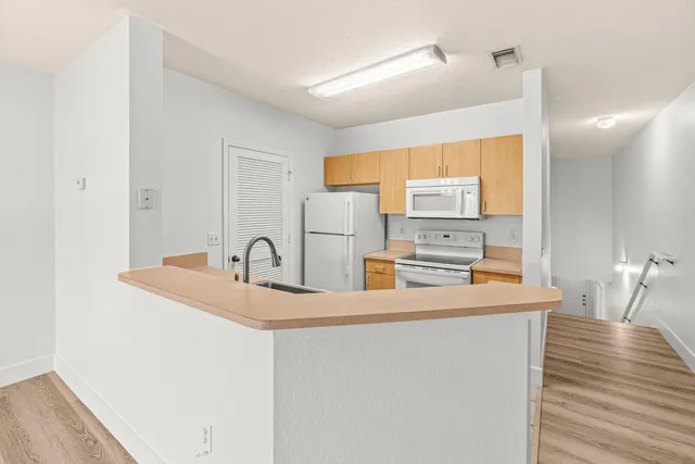 $2,500 | 1503 Belmont Place, Boynton Beach, FL 33436