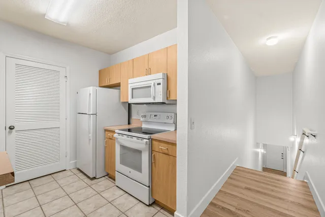 $2,500 | 1503 Belmont Place, Boynton Beach, FL 33436