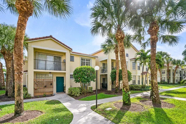 $2,500 | 1503 Belmont Place, Boynton Beach, FL 33436