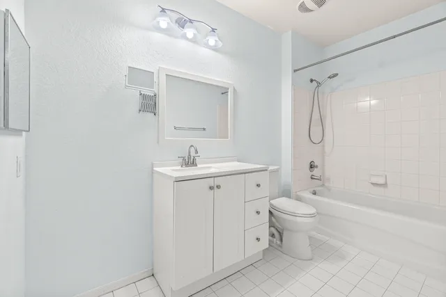 $2,500 | 1503 Belmont Place, Boynton Beach, FL 33436