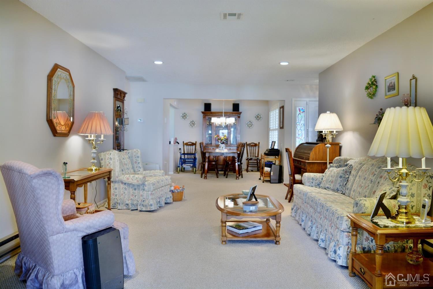 A Croydon Road Monroe Township, NJ 08831 - Photo 5 of 16 Gallery Image 5