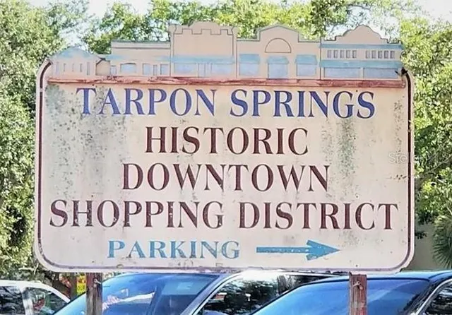 $2,800 | 1106 Goshen Road, Tarpon Springs, FL 34689