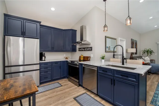 $2,800 | 1106 Goshen Road, Tarpon Springs, FL 34689