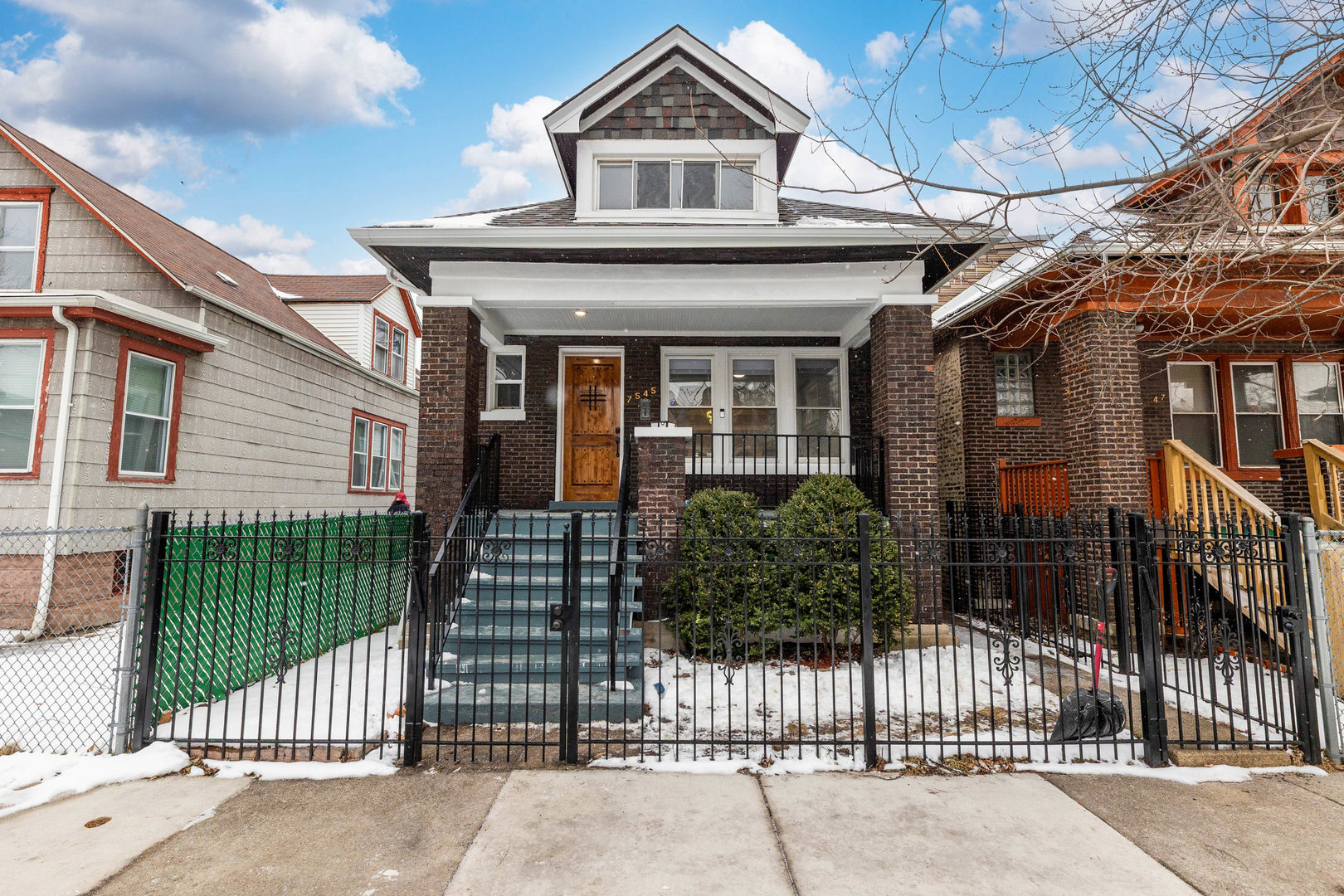 7545 South Rhodes Avenue Chicago, IL 60619 - Photo 1 of 21