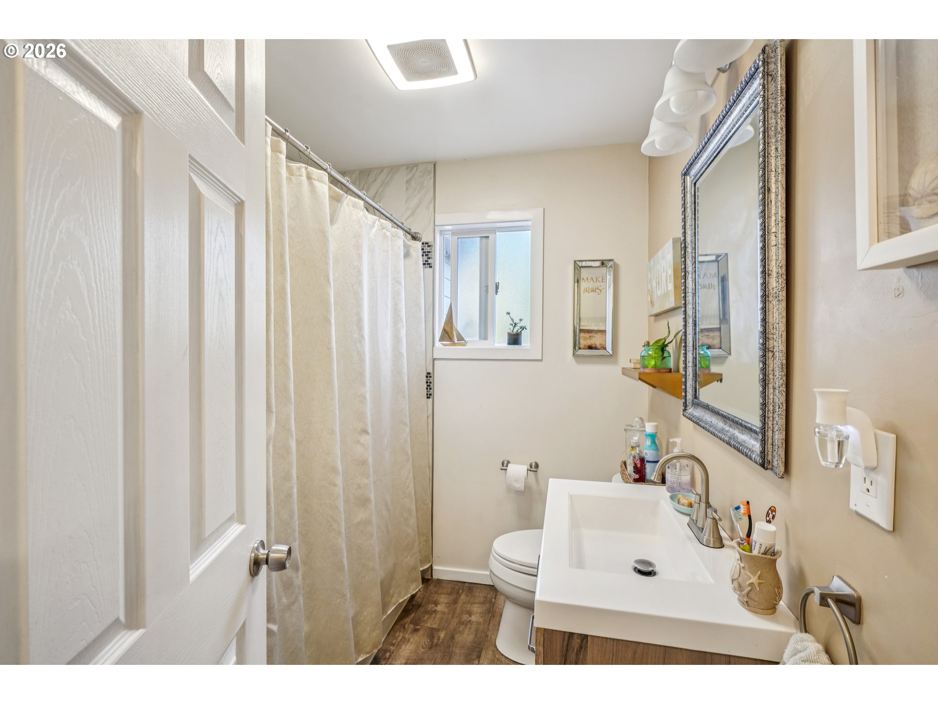 710 Southeast 155th Avenue Portland, OR 97233 - Photo 16 of 35