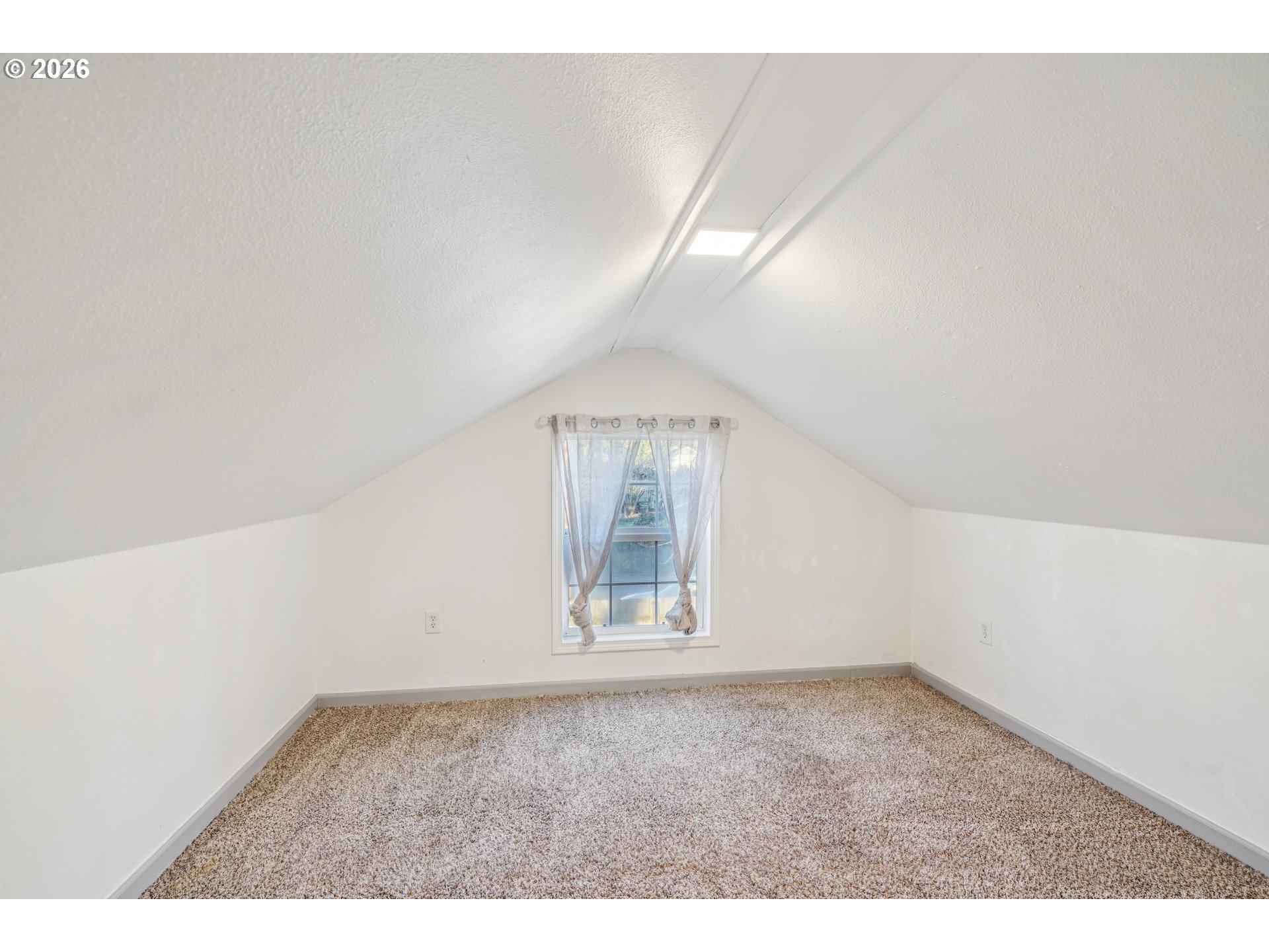 710 Southeast 155th Avenue Portland, OR 97233 - Photo 26 of 35