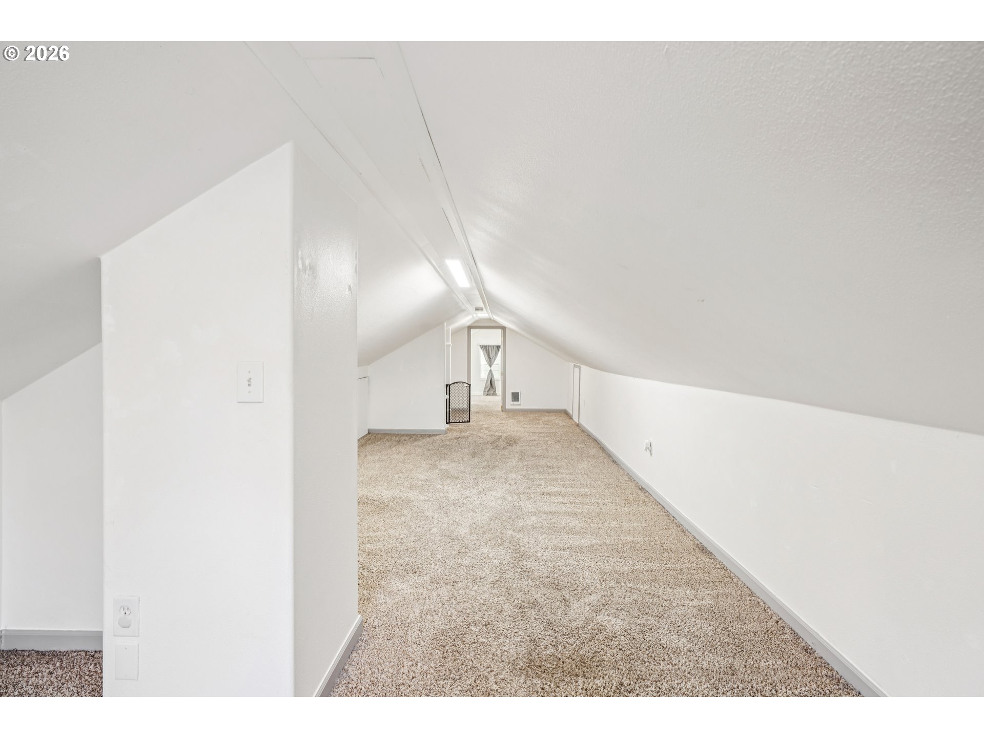 710 Southeast 155th Avenue Portland, OR 97233 - Photo 27 of 35