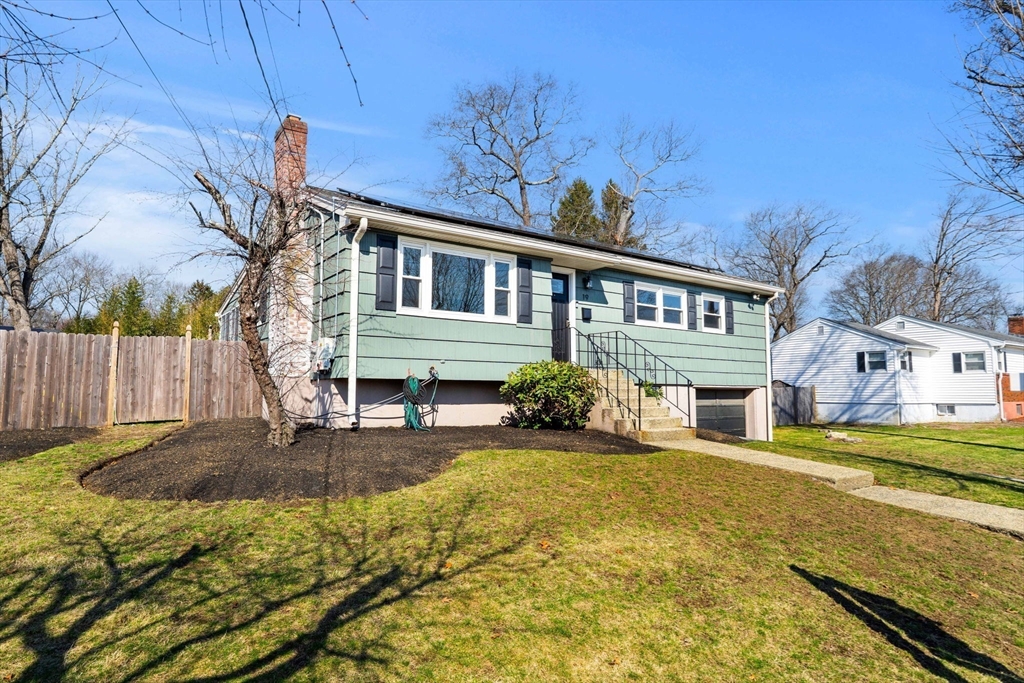 19 Smith Road Randolph, MA 02368 - Photo 2 of 40