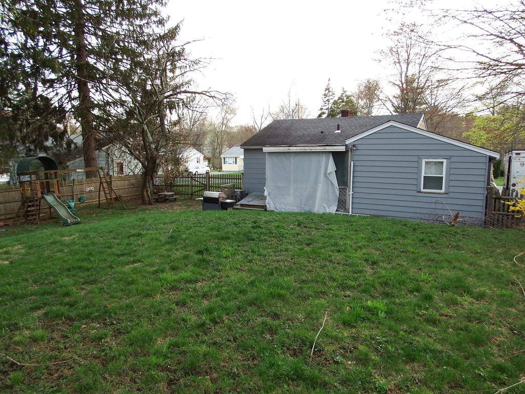 13 Burditt Road North Reading, MA 01864 - Photo 9 of 10 Gallery Image 9