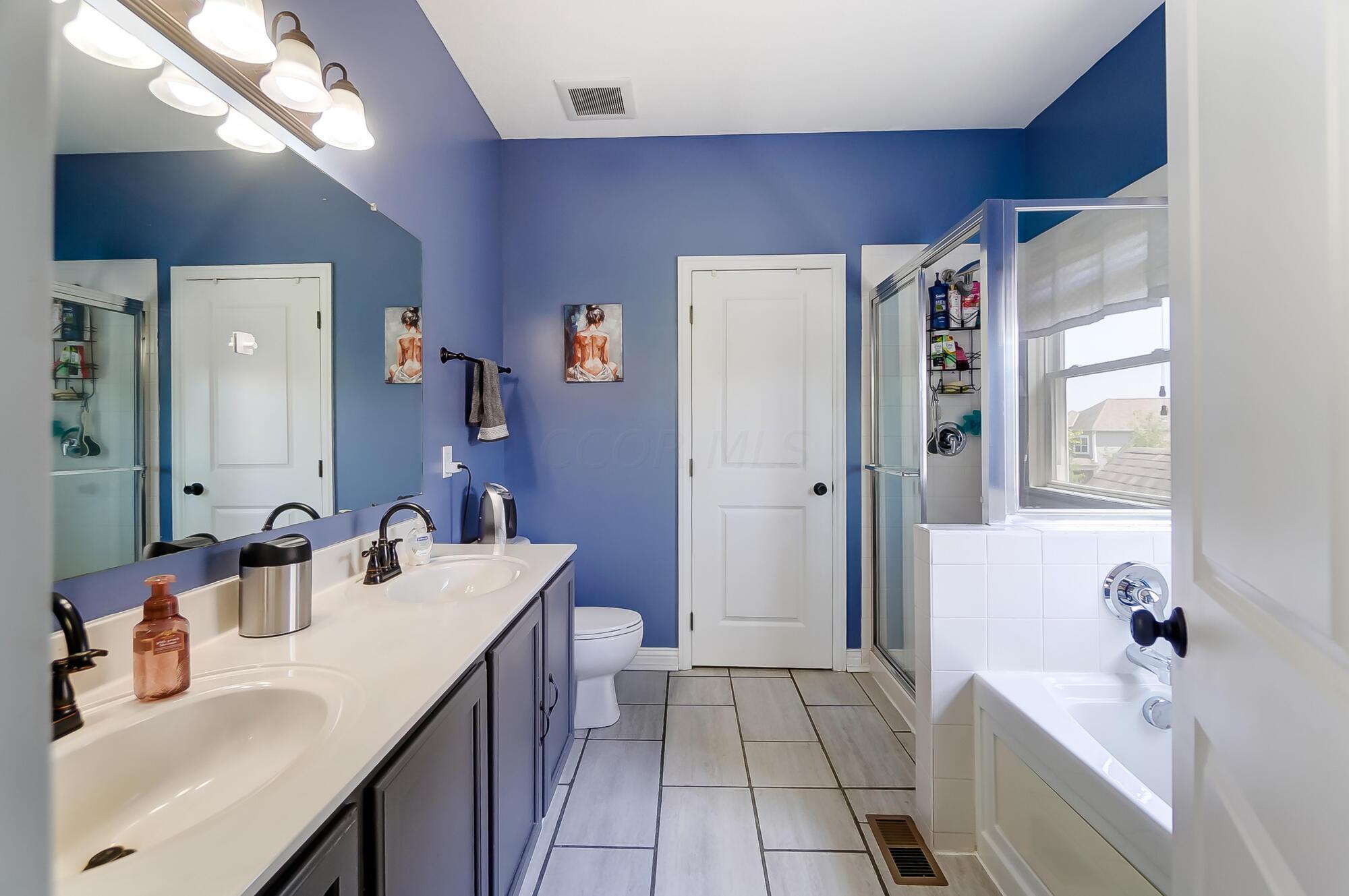 6127 Rackley Way Westerville, OH 43081 - Photo 30 of 55 028