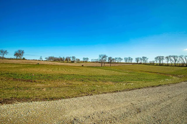 $74,900 | Lot 33 Briar, Monroe, WI 53566