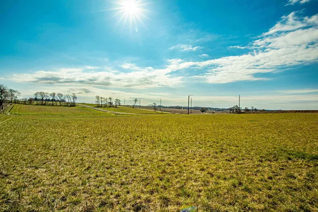 $74,900 | Lot 33 Briar, Monroe, WI 53566