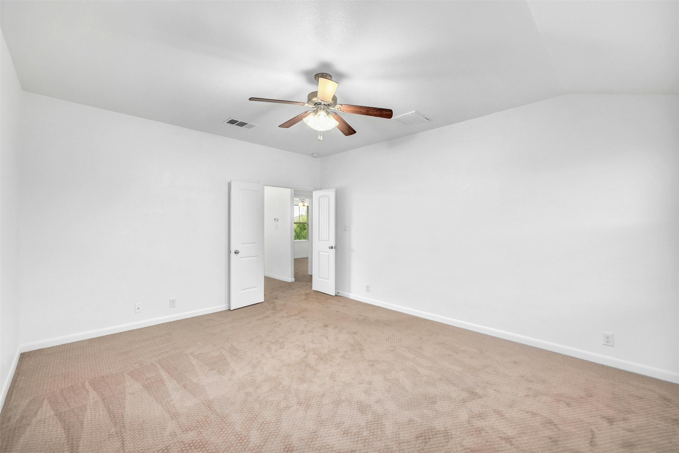 1204 April Meadows Loop Georgetown, TX 78626 - Photo 13 of 26