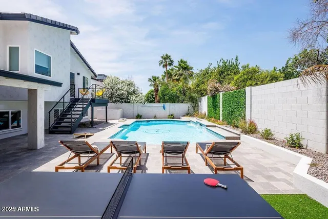 a view of an outdoor space with seating area