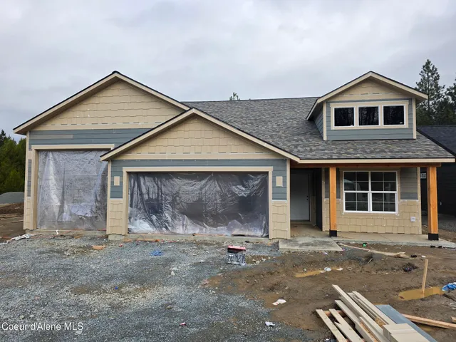 $462,700 | 898 East Valley Street South, Oldtown, ID 83822