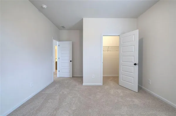 an empty room with closet