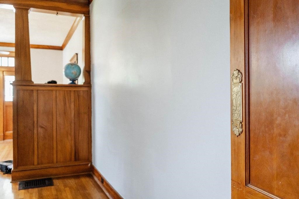 1925 Nelson Avenue Memphis, TN 38104 - Photo 29 of 39 Hallway featuring wood finished floors
