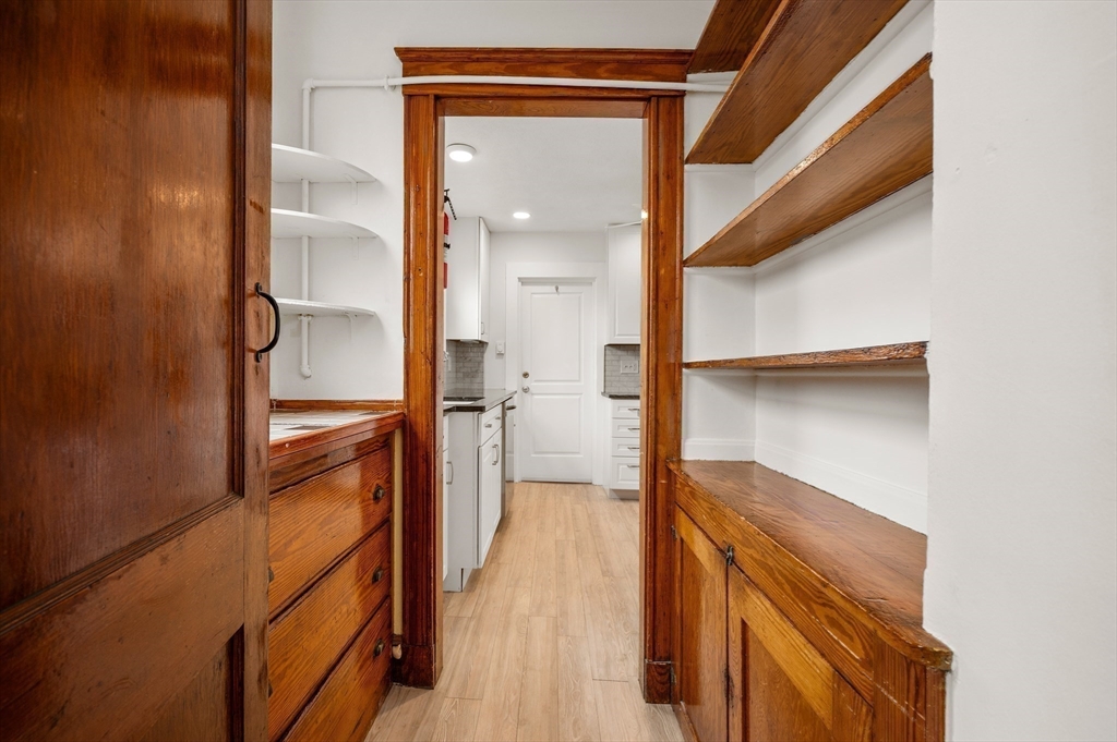 27 Union Street, Unit 3 Boston, MA 02135 - Photo 7 of 28