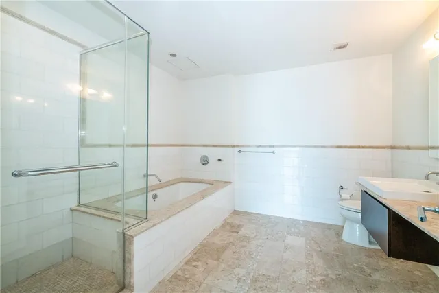 $3,850 | 175 Huguenot Street, Unit 2505, New Rochelle, NY 10801