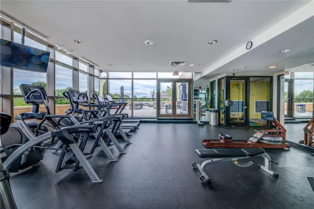 $3,850 | 175 Huguenot Street, Unit 2505, New Rochelle, NY 10801