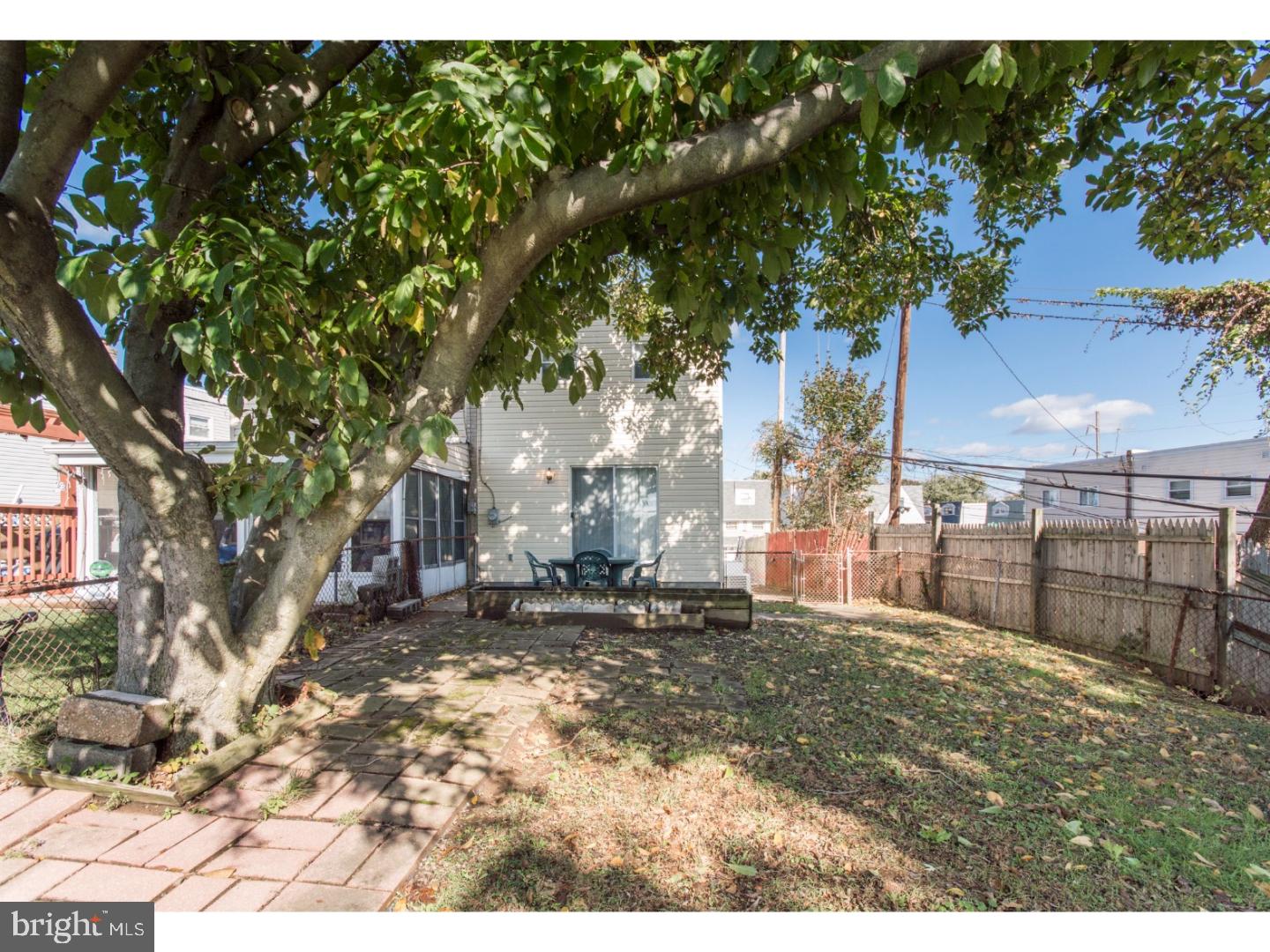 2834 Shelly Road Philadelphia, PA 19152 - Photo 2 of 23