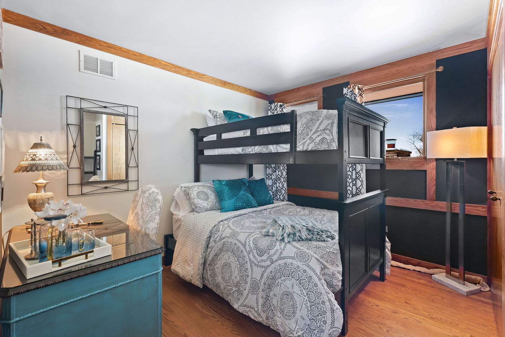13540 McCarthy Road Lemont, IL 60439 - Photo 25 of 71 a living room with furniture and a wooden floor