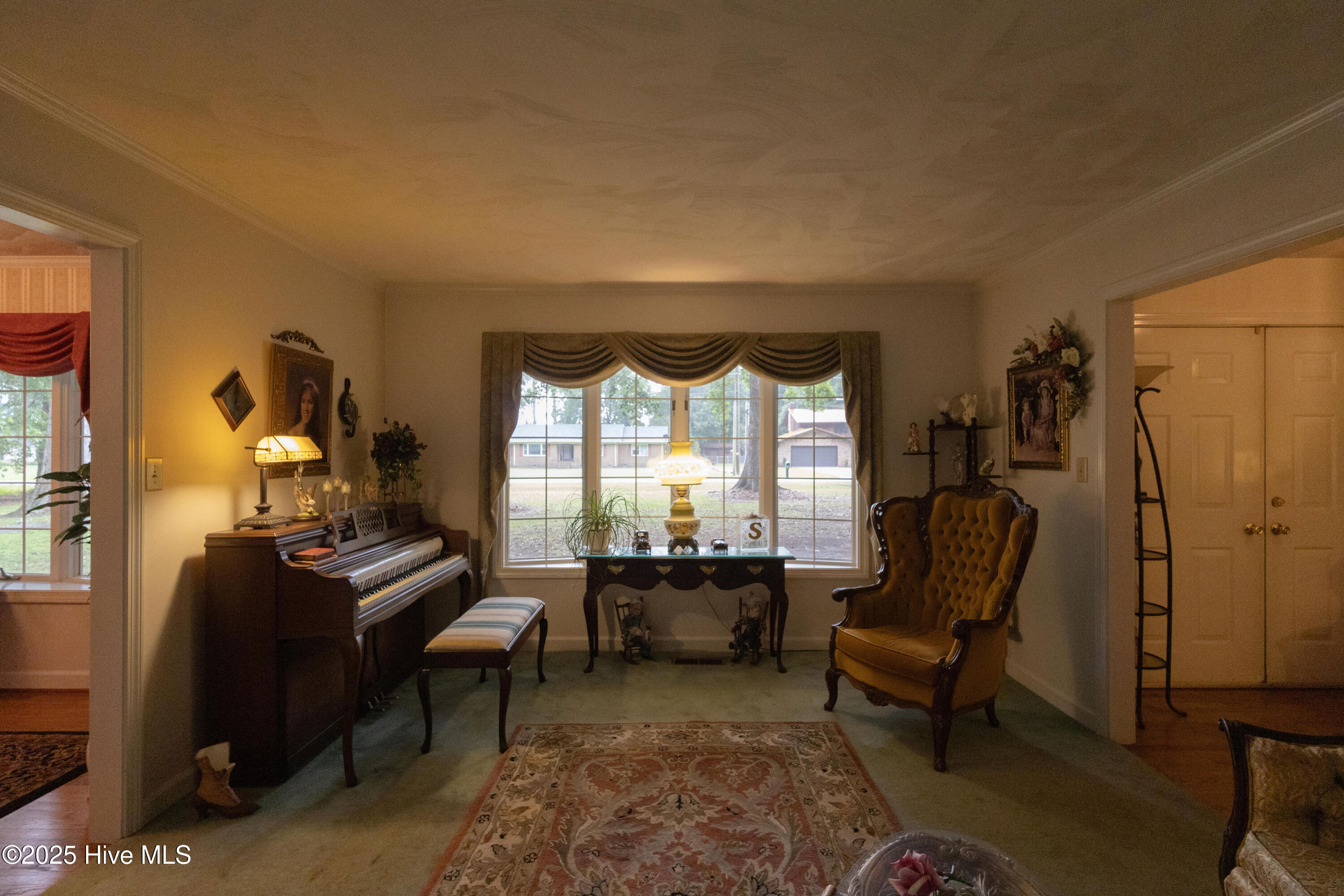 2404 Riddick Road Elizabeth City, NC 27909 - Photo 33 of 55 Formal Living