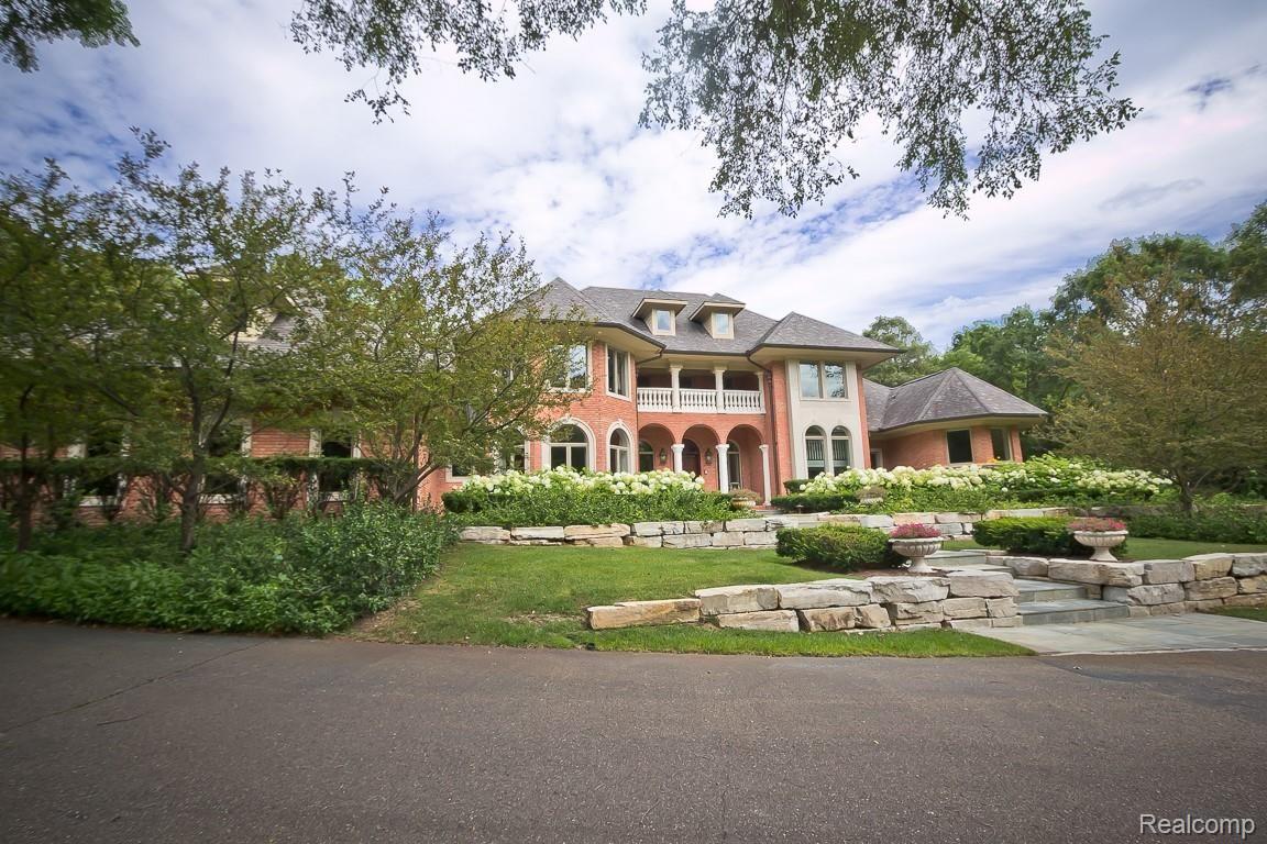 30202 Inkster Road Franklin, MI 48025 - Photo 4 of 75 IMG_0080 (1).jpg