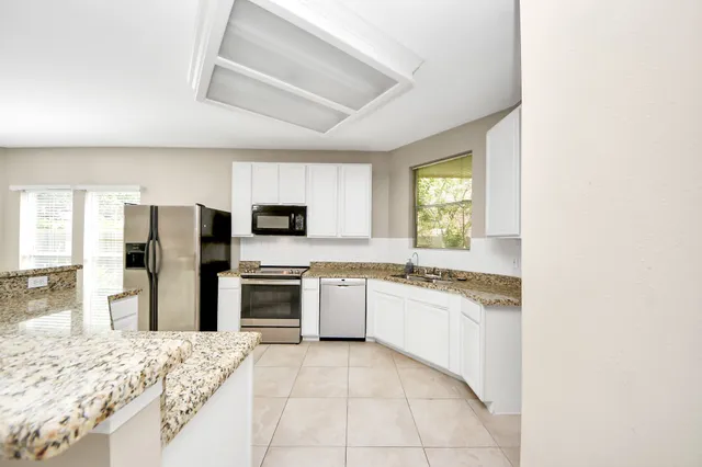 $350,000 | 4615 Jaymar Drive, Sugar Land, TX 77479