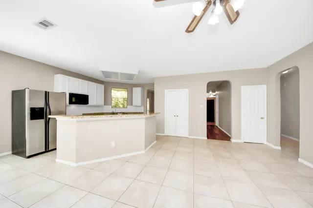 $350,000 | 4615 Jaymar Drive, Sugar Land, TX 77479