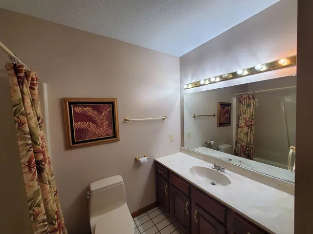 $259,900 | 11608 Laurelwood Lane, Carbondale, IL 62901