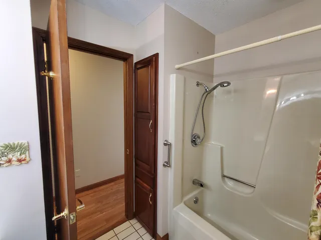 $259,900 | 11608 Laurelwood Lane, Carbondale, IL 62901