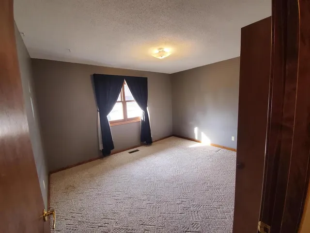 $259,900 | 11608 Laurelwood Lane, Carbondale, IL 62901