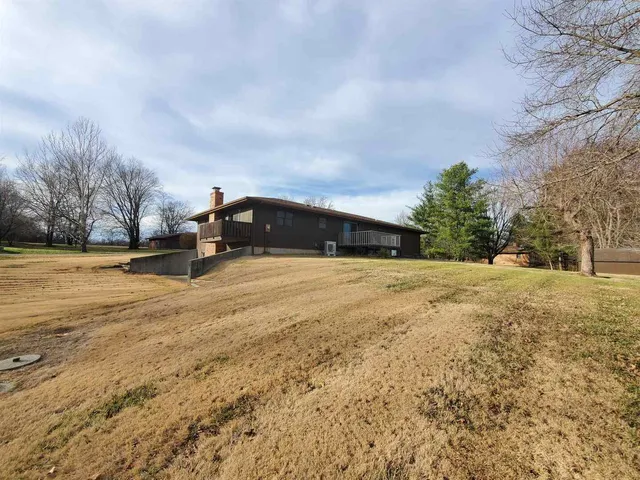 $259,900 | 11608 Laurelwood Lane, Carbondale, IL 62901